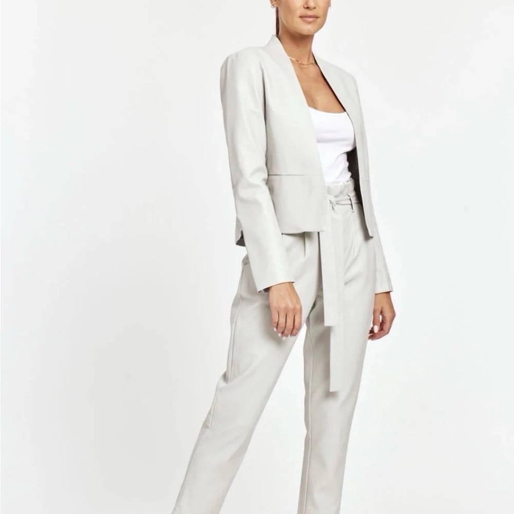 Dolce Cabo Women's Light Gray Pantsuit Set Size S
